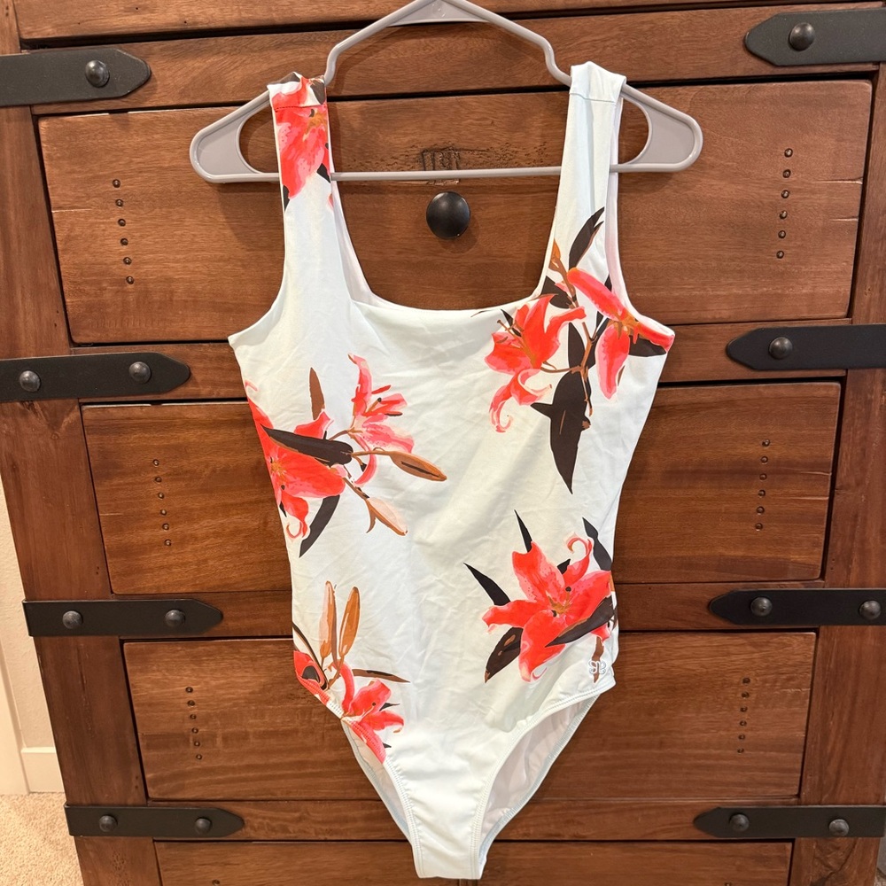 Albion Swimsuit - Margot Sea Glass- Med - Picture 4 of 9